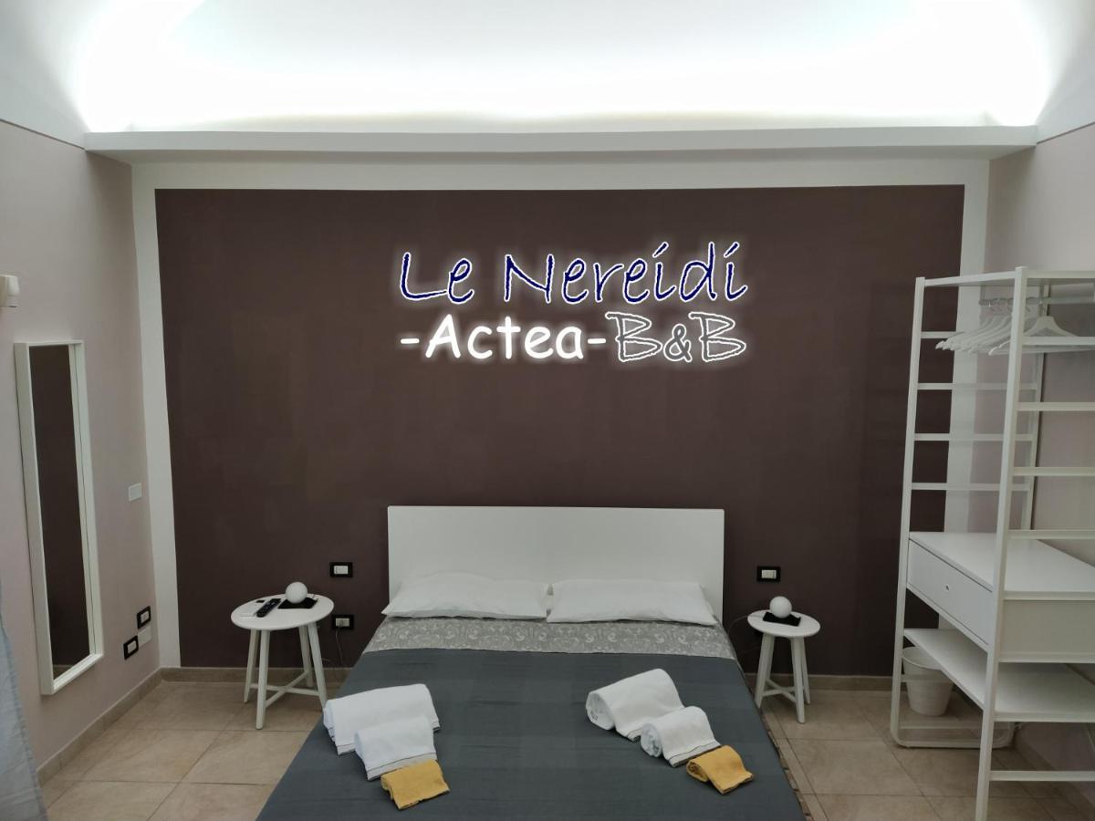 Le Nereidi B&B Acireale Centro Exterior photo